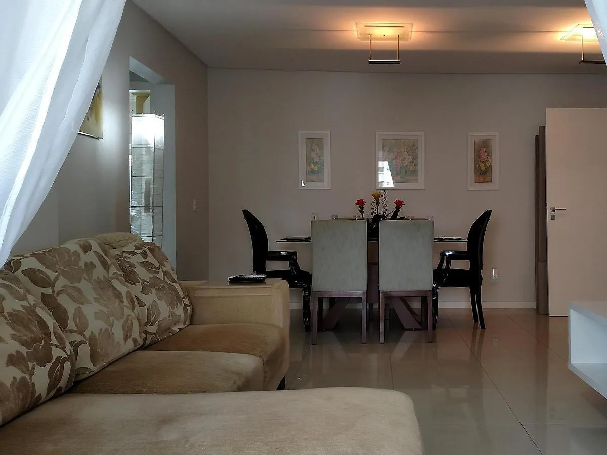 Ferienwohnung Edificio Dalpiaz Balneário Camboriú Brasilien